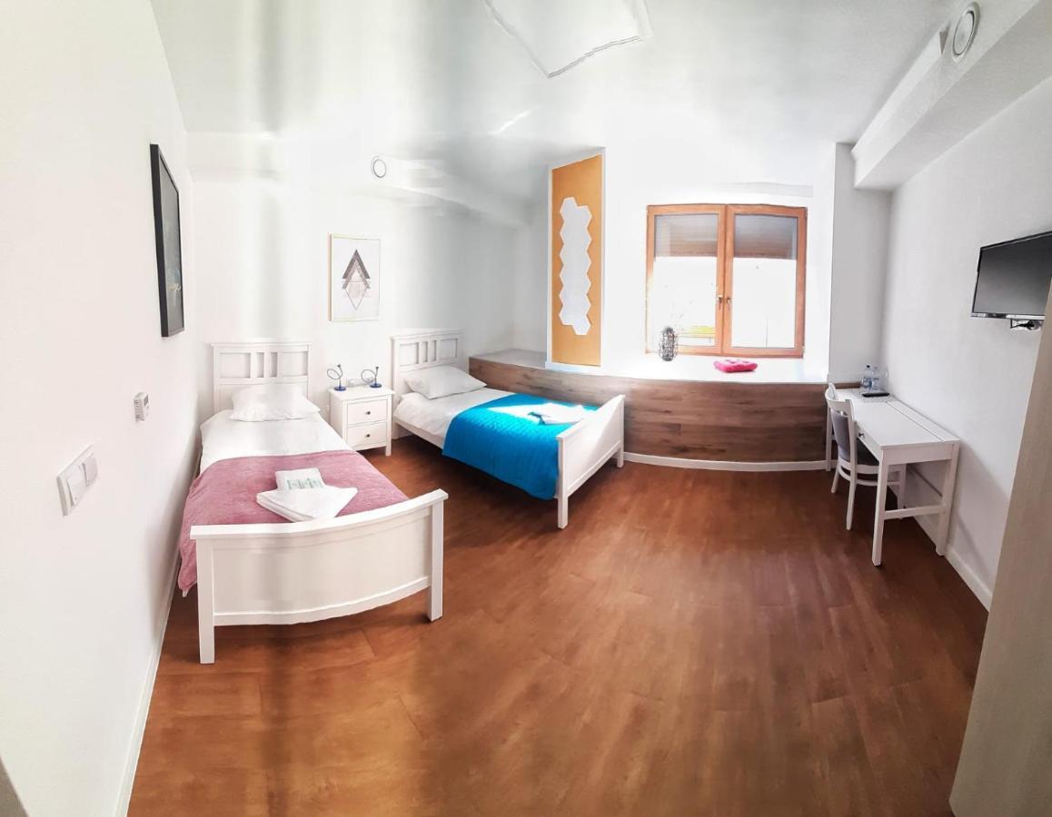 Stara Szwajcaria Bed and Breakfast Gliwice Eksteriør billede